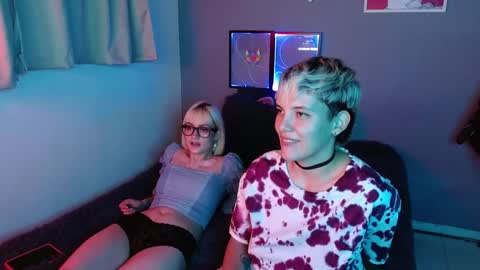 Noah Askew online show from February 2025 04:15:02 AM