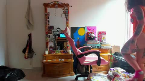 di online show from February 2025 03:30:02 PM