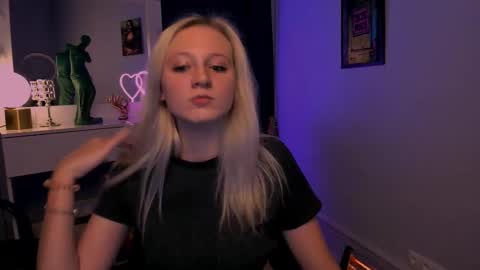 Ulis online show from February 2025 06:09:01 PM