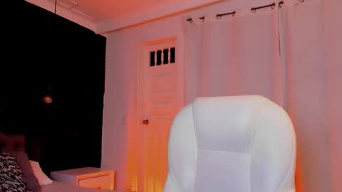  madame lilith  online show from February 2026 11:05:02 AM