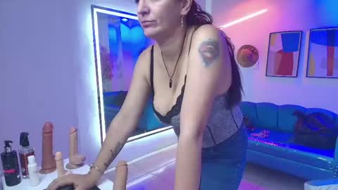 Madame Scarllet  online show from May 2026 11:26:02 AM