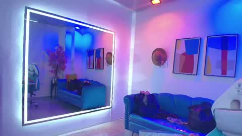 Madame Scarllet  online show from May 2026 11:26:01 AM