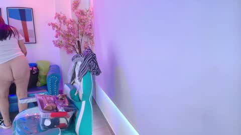 Madame Scarllet  online show from May 2026 11:27:01 AM