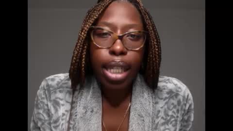 Snapshot of madamindigo chatting on January 2025 06:13:02 AM YourMadamIndigo online show from January 2025 06:13:02 AM