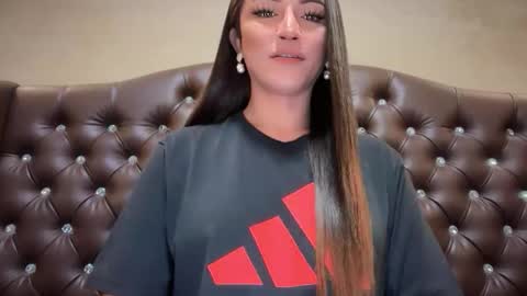 Snapshot of madammistressdominatrixxx chatting on February 2026 12:39:02 AM Alison Kloss online show from February 2026 12:39:02 AM