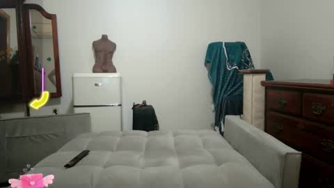 Snapshot of madammix76 chatting on October 2025 08:56:01 AM Madammix769 online show from October 2025 08:56:01 AM