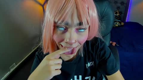 Snapshot of maddiiebrooks chatting on December 2024 02:49:02 PM Maddie online show from December 2024 02:49:02 PM