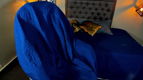 Snapshot of maddiiebrooks chatting on December 2024 05:04:02 PM Maddie online show from December 2024 05:04:02 PM