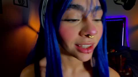 Snapshot of maddiiebrooks chatting on December 2024 03:21:02 PM Maddie online show from December 2024 03:21:02 PM