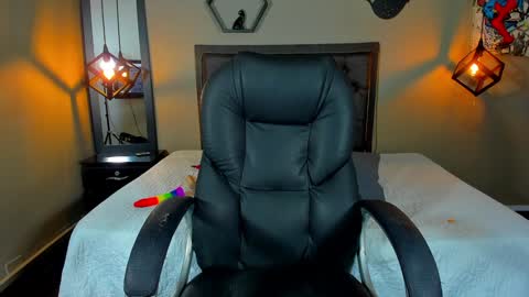 Snapshot of maddiiebrooks chatting on December 2024 06:26:02 PM Maddie online show from December 2024 06:26:02 PM