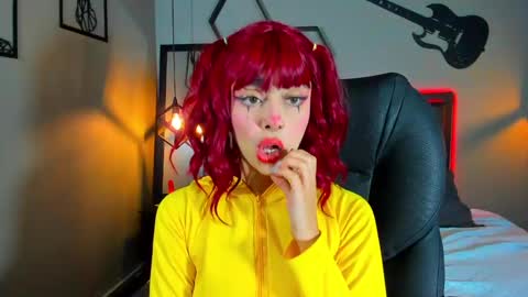 Snapshot of maddiiebrooks chatting on January 2025 09:34:01 PM Maddie online show from January 2025 09:34:01 PM