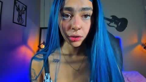 Snapshot of maddiiebrooks chatting on February 2025 01:00:02 PM Maddie online show from February 2025 01:00:02 PM