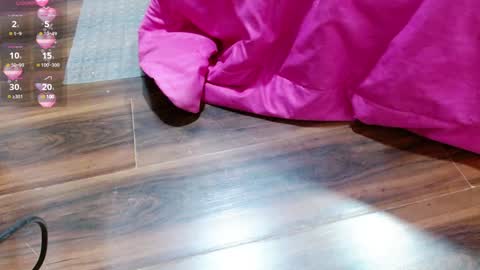 Maddy UwU online show from January 2025 12:41:02 PM