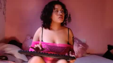 Maddy  online show from February 2025 10:42:01 PM