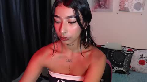 Maddy Parker  online show from February 2025 06:18:01 AM