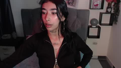 Maddy Parker  online show from February 2025 09:42:02 AM