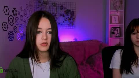 maddycats online show from November 2025 10:50:02 AM