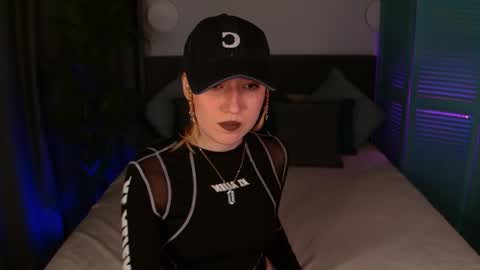 Snapshot of maddygarcia chatting on October 2025 10:54:02 PM maddygarcia online show from October 2025 10:54:02 PM