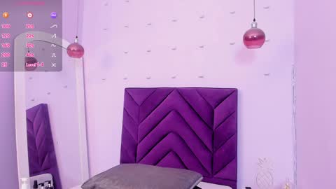 Snapshot of maddyjohnsonn chatting on February 2025 03:41:01 AM maddyjohnsonn online show from February 2025 03:41:01 AM