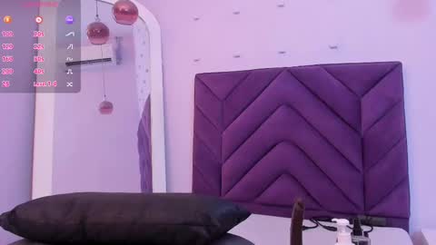 Snapshot of maddyjohnsonn chatting on February 2025 03:42:01 AM maddyjohnsonn online show from February 2025 03:42:01 AM