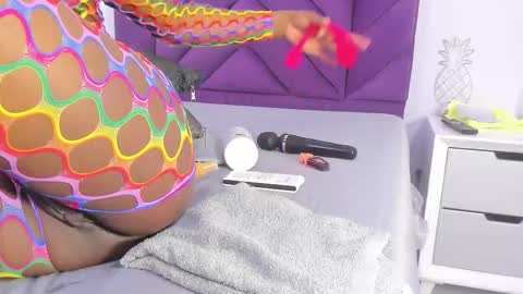 Snapshot of maddyjohnsonn chatting on October 2025 03:34:01 AM maddyjohnsonn online show from October 2025 03:34:01 AM