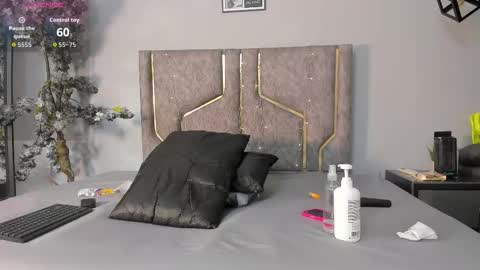 maddyjohnsonn online show from January 2026 03:44:01 AM