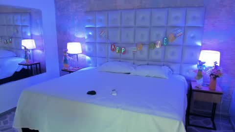 Snapshot of maddysexx_ chatting on April 2026 11:37:01 AM Maddy online show from April 2026 11:37:01 AM