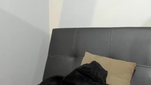 Madelaine  online show from May 2026 11:05:01 AM