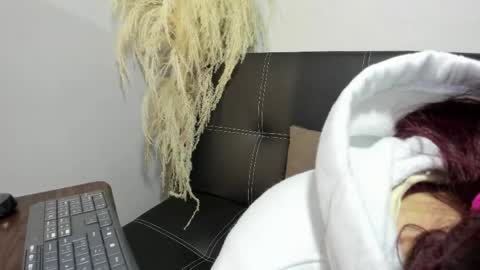 Madelaine  online show from May 2026 10:23:02 AM