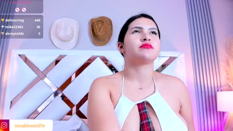 Snapshot of madeleine2112 chatting on January 2025 10:04:02 AM MADELEINE online show from January 2025 10:04:02 AM