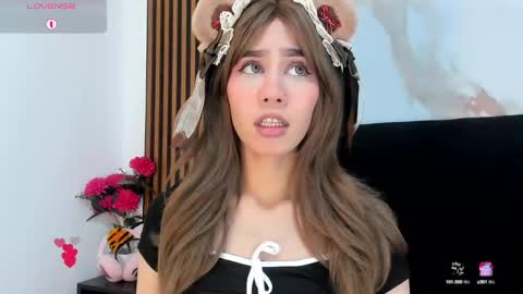 Madelin Clerk online show from December 2024 07:54:02 PM