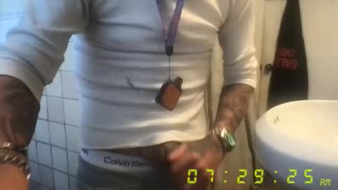 madeyoulook818 online show from March 2026 03:29:02 PM