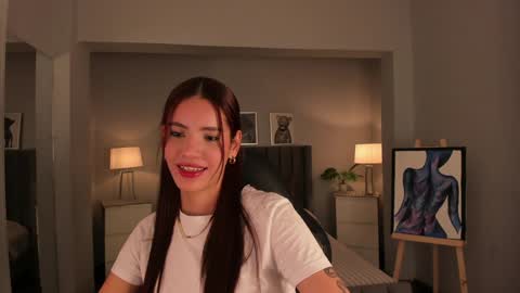 Snapshot of madie_collins7 chatting on December 2024 02:38:02 PM Madie online show from December 2024 02:38:02 PM