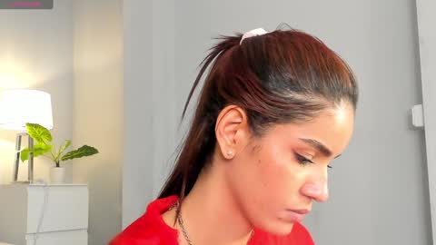 Snapshot of madie_collins7 chatting on January 2025 05:51:02 PM Madie online show from January 2025 05:51:02 PM