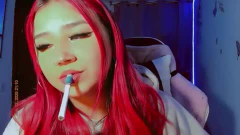 Snapshot of madison_x17 chatting on November 2025 02:10:02 AM madso x17 online show from November 2025 02:10:02 AM