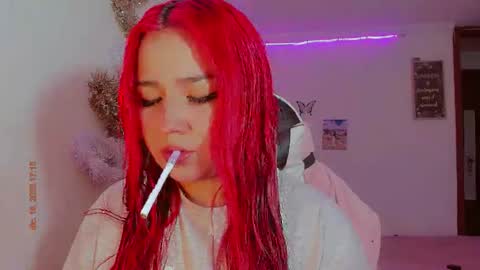 Snapshot of madison_x17 chatting on December 2025 10:15:01 PM madso x17 online show from December 2025 10:15:01 PM