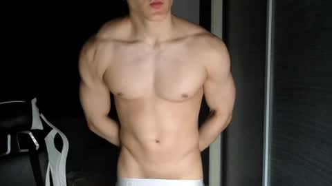 madisonboy2 online show from May 2026 11:54:02 PM