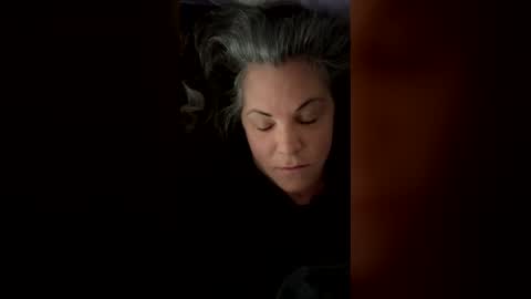 Madison online show from December 2025 05:52:02 PM