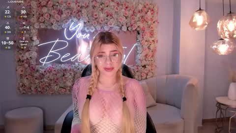 Madison Kane online show from March 2026 11:37:01 AM