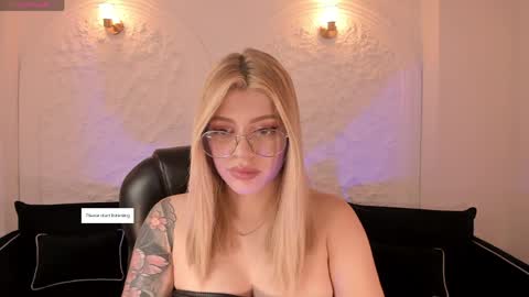 Madison Kane online show from May 2026 11:39:01 AM