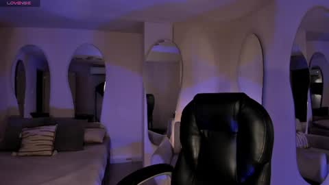 Madison Kane online show from July 2026 11:04:01 AM