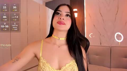 Snapshot of madisson_foxxx_ chatting on June 2026 04:53:01 PM Madi Fox online show from June 2026 04:53:01 PM