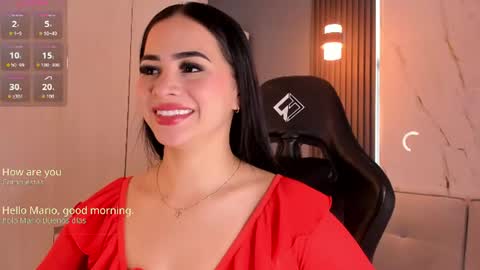 Snapshot of madisson_foxxx_ chatting on June 2026 05:30:02 PM Madi Fox online show from June 2026 05:30:02 PM