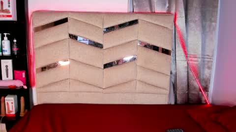 madissonlee__ online show from May 2026 03:47:01 AM