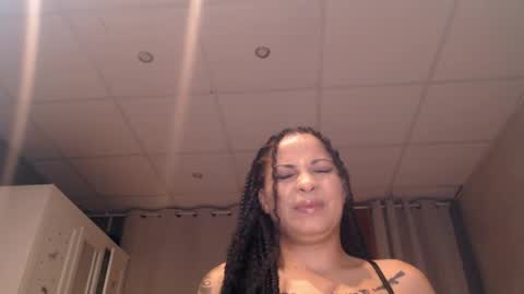 Snapshot of madiysony chatting on June 2026 05:52:02 AM madiysony online show from June 2026 05:52:02 AM