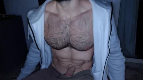 madmax20x online show from December 2024 04:25:02 PM