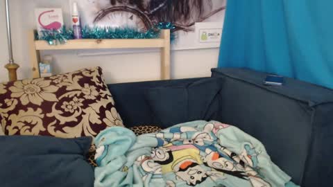 Elizabeth online show from February 2025 01:23:02 AM