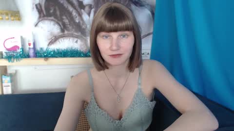 Elizabeth online show from February 2025 05:14:02 AM