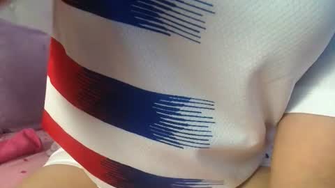 madysson__js_ online show from June 2026 04:00:02 PM