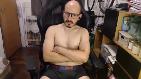 Snapshot of madziula chatting on January 2025 06:09:01 AM Peter online show from January 2025 06:09:01 AM